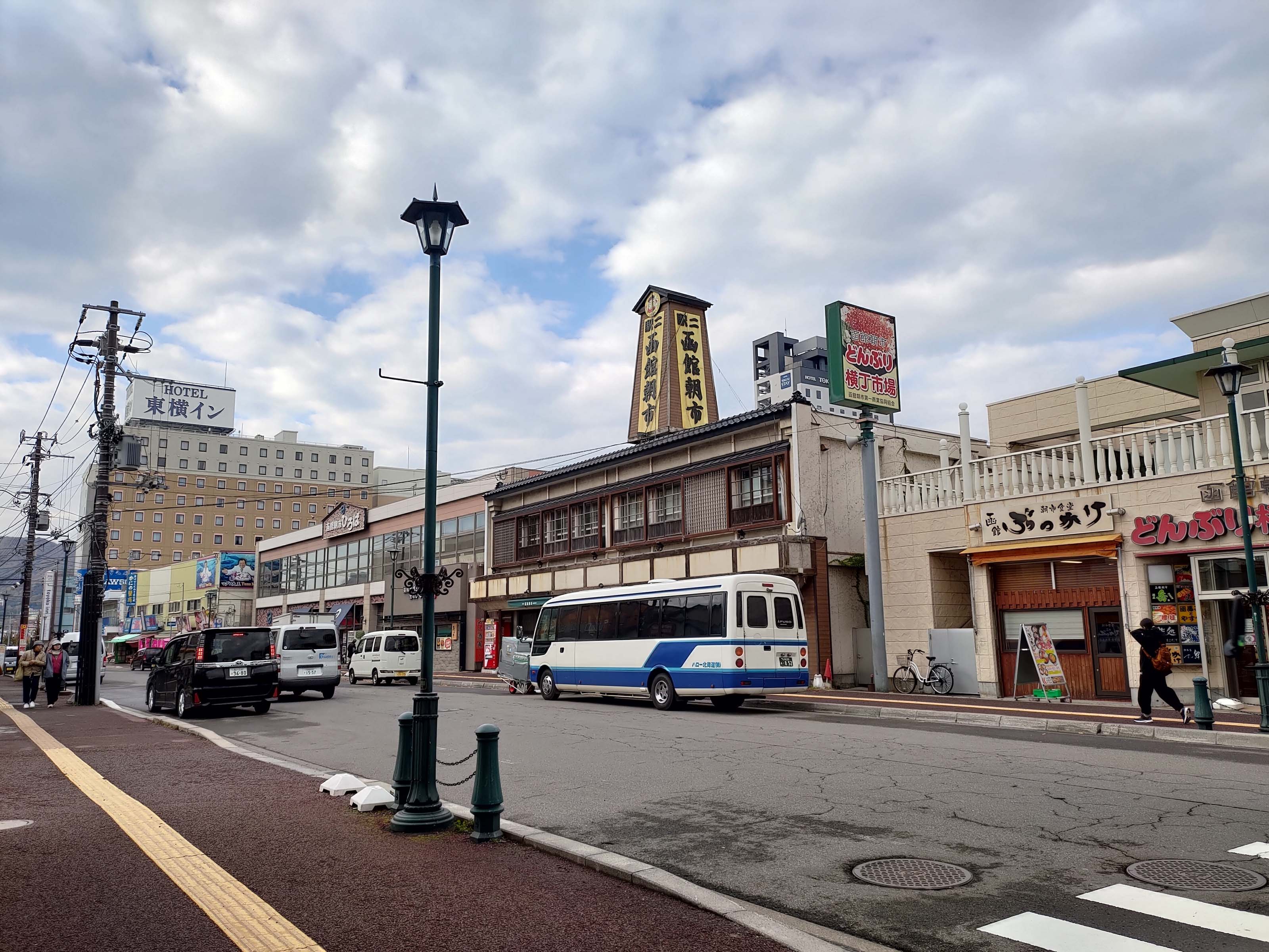 函館五日自由行賞楓┃虎航直飛 函館站RESOL飯店！特級套票路面電車走遍五稜郭 金森倉庫 函館山夜景元町 朝市海鮮 北海道自駕