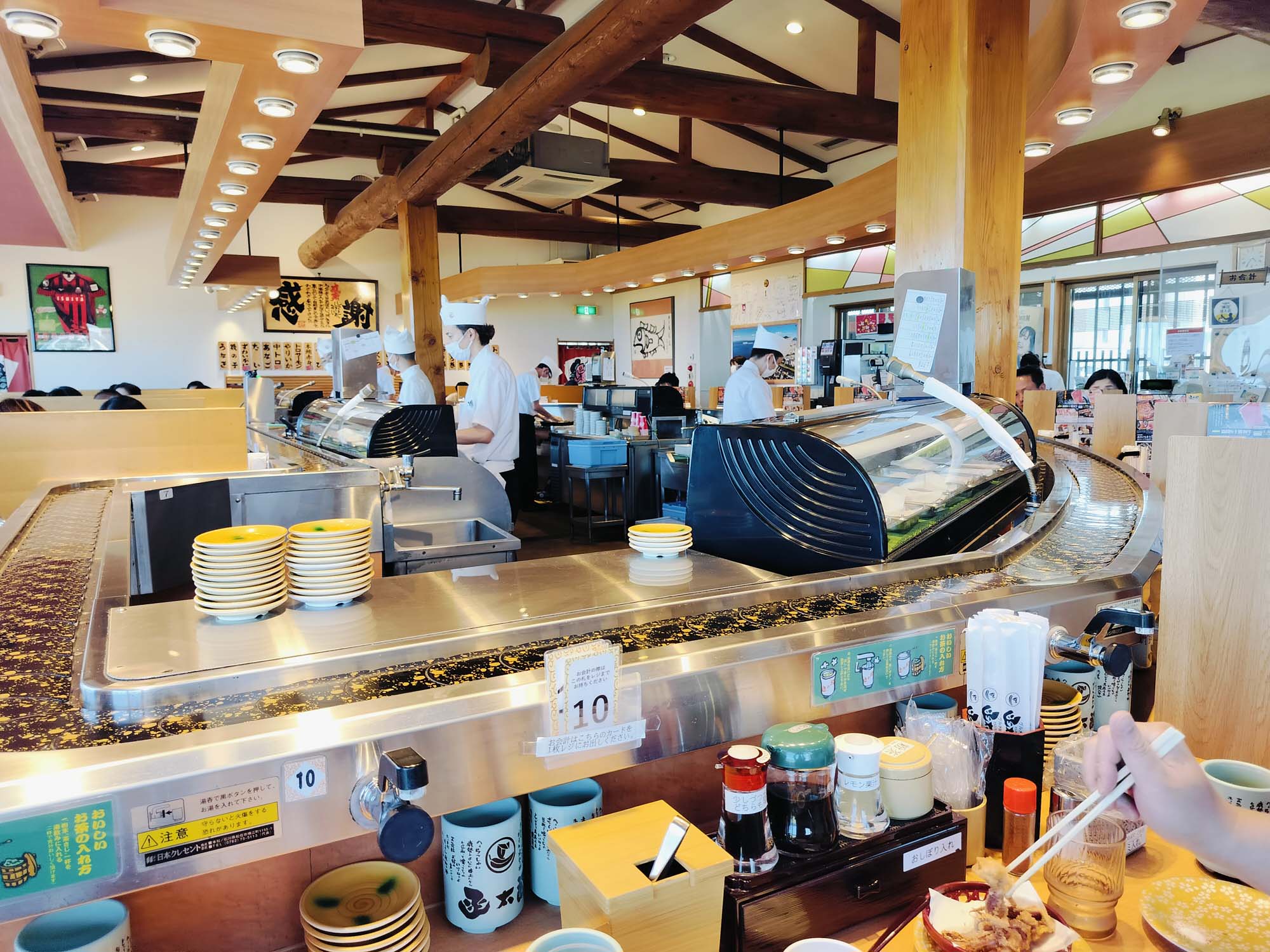 直飛函館自由行(美食中篇)┃ 函太郎壽司本店 奧芝商店湯咖哩 阿佐利壽喜燒 五島軒五稜郭塔店 濃厚特大杯抹茶 北海道自由行 經典必吃 - 第16張圖 直飛函館自由行(美食中篇)┃ 函太郎壽司本店 奧芝商店湯咖哩 阿佐利壽喜燒 五島軒五稜郭塔店 濃厚特大杯抹茶 北海道自由行 經典必吃