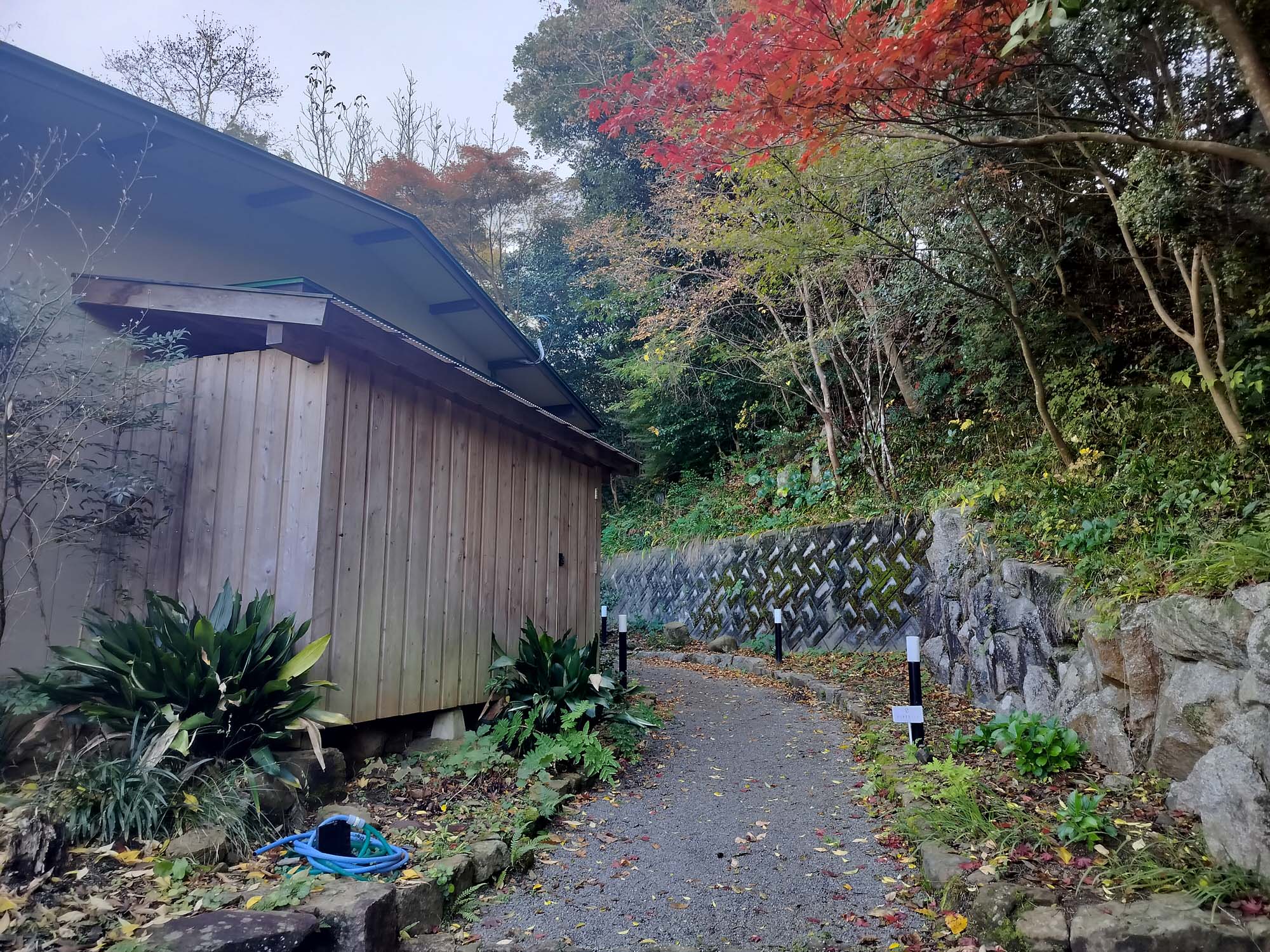 香川讚岐市住宿｜JR四國古民家「4S STAY鈴音」座落山景櫻花一日限定一組包棟 一泊二食橄欖牛涮涮鍋 86遍路志度寺 香川自駕