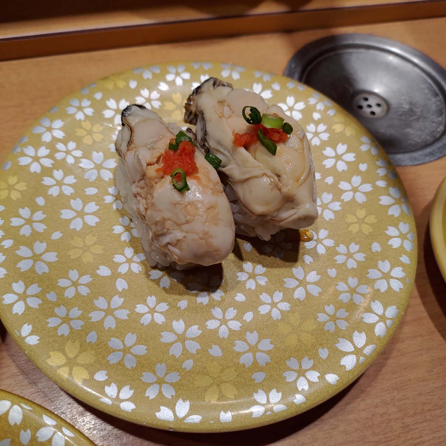 直飛函館自由行(美食中篇)┃ 函太郎壽司本店 奧芝商店湯咖哩 阿佐利壽喜燒 五島軒五稜郭塔店 濃厚特大杯抹茶 北海道自由行 經典必吃 - 第12張圖 直飛函館自由行(美食中篇)┃ 函太郎壽司本店 奧芝商店湯咖哩 阿佐利壽喜燒 五島軒五稜郭塔店 濃厚特大杯抹茶 北海道自由行 經典必吃