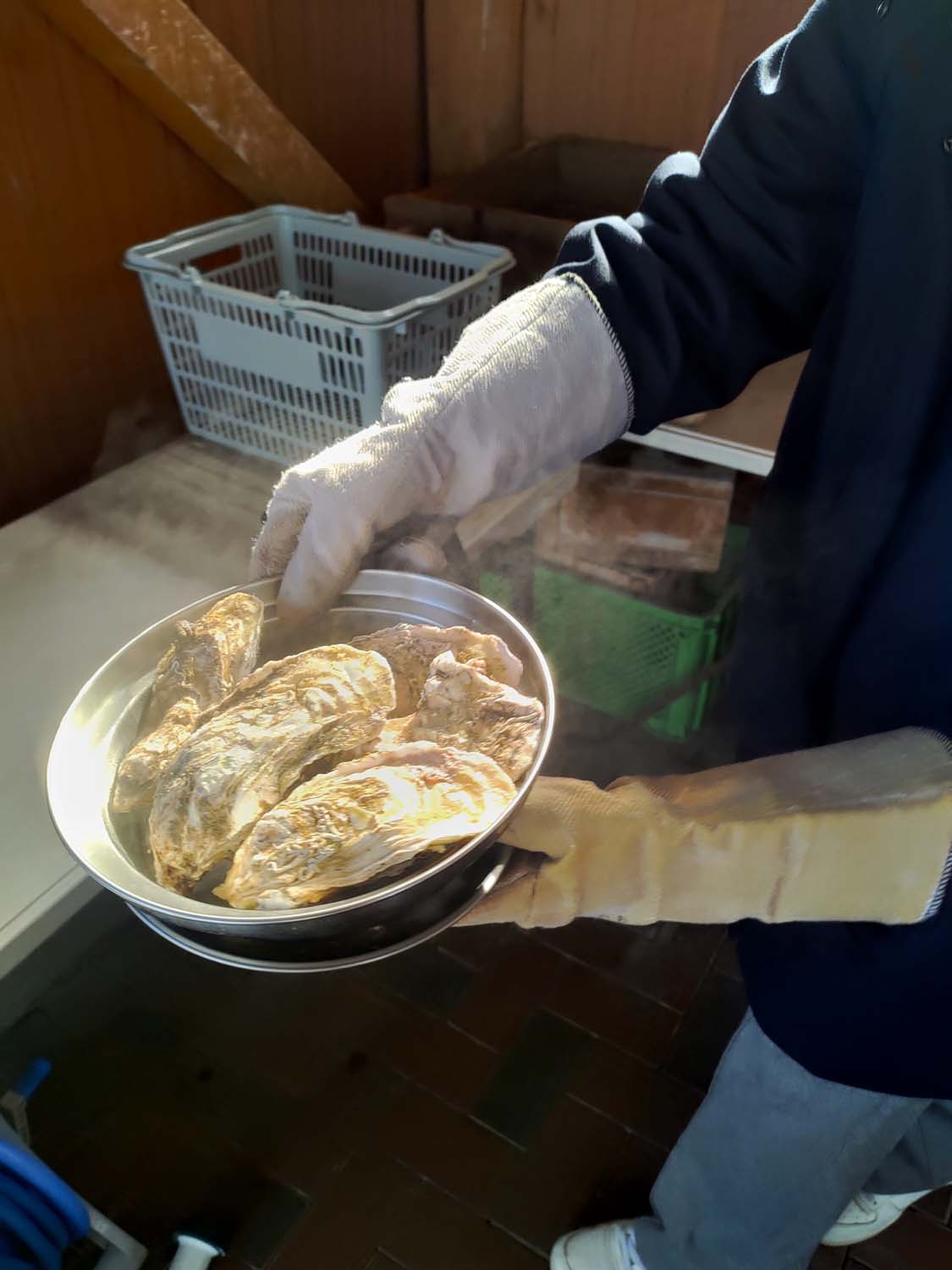 直飛函館自由行(美食下篇)┃一文字拉麵必吃 經典美鈴咖啡 鹿部間歇泉蒸料理天然噴泉 久保田牧場冰淇淋 北海道自駕 函館美食