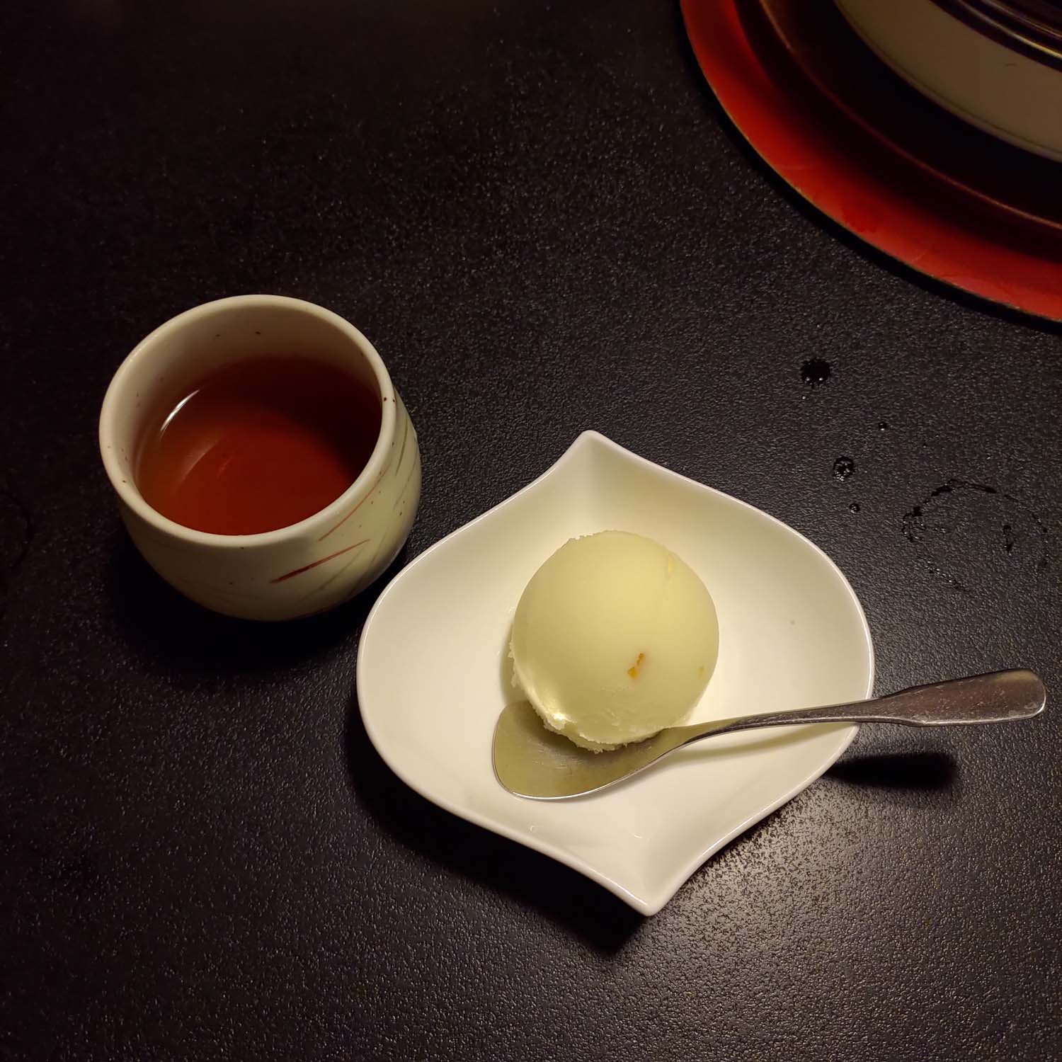 直飛函館自由行(美食中篇)┃ 函太郎壽司本店 奧芝商店湯咖哩 阿佐利壽喜燒 五島軒五稜郭塔店 濃厚特大杯抹茶 北海道自由行 經典必吃 - 第26張圖 直飛函館自由行(美食中篇)┃ 函太郎壽司本店 奧芝商店湯咖哩 阿佐利壽喜燒 五島軒五稜郭塔店 濃厚特大杯抹茶 北海道自由行 經典必吃