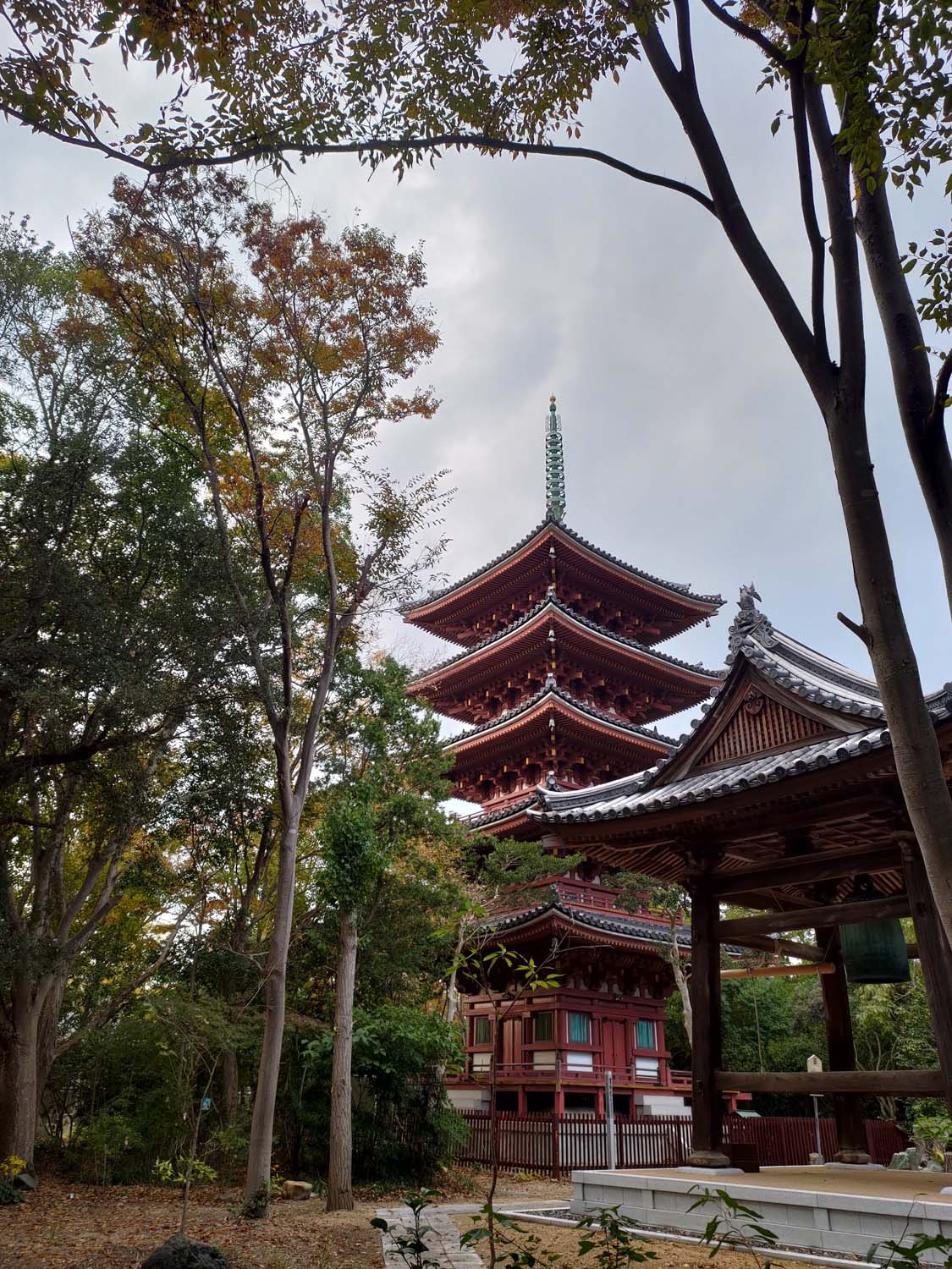 香川讚岐市住宿｜JR四國古民家「4S STAY鈴音」座落山景櫻花一日限定一組包棟 一泊二食橄欖牛涮涮鍋 86遍路志度寺 香川自駕