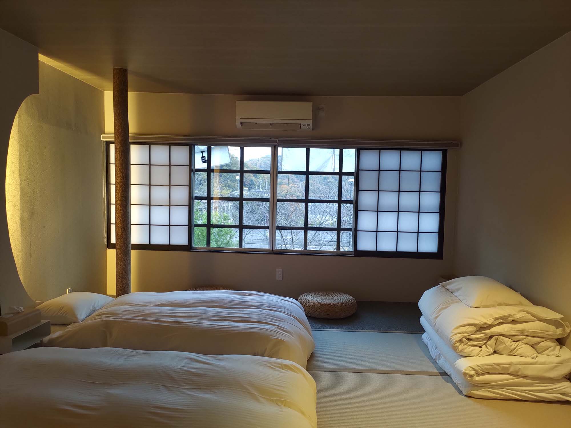 香川讚岐市住宿｜JR四國古民家「4S STAY鈴音」座落山景櫻花一日限定一組包棟 一泊二食橄欖牛涮涮鍋 86遍路志度寺 香川自駕