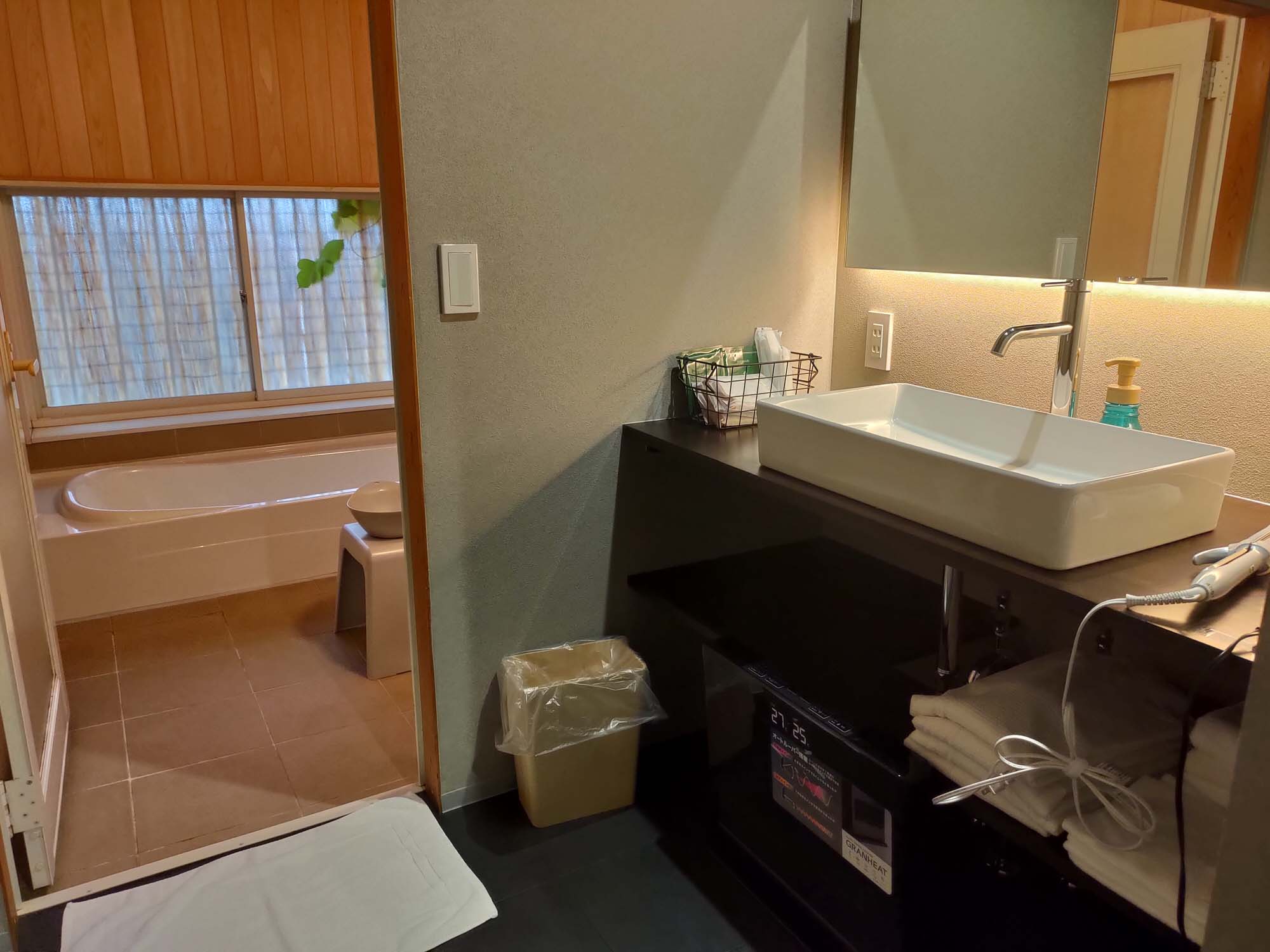 香川讚岐市住宿｜JR四國古民家「4S STAY鈴音」座落山景櫻花一日限定一組包棟 一泊二食橄欖牛涮涮鍋 86遍路志度寺 香川自駕