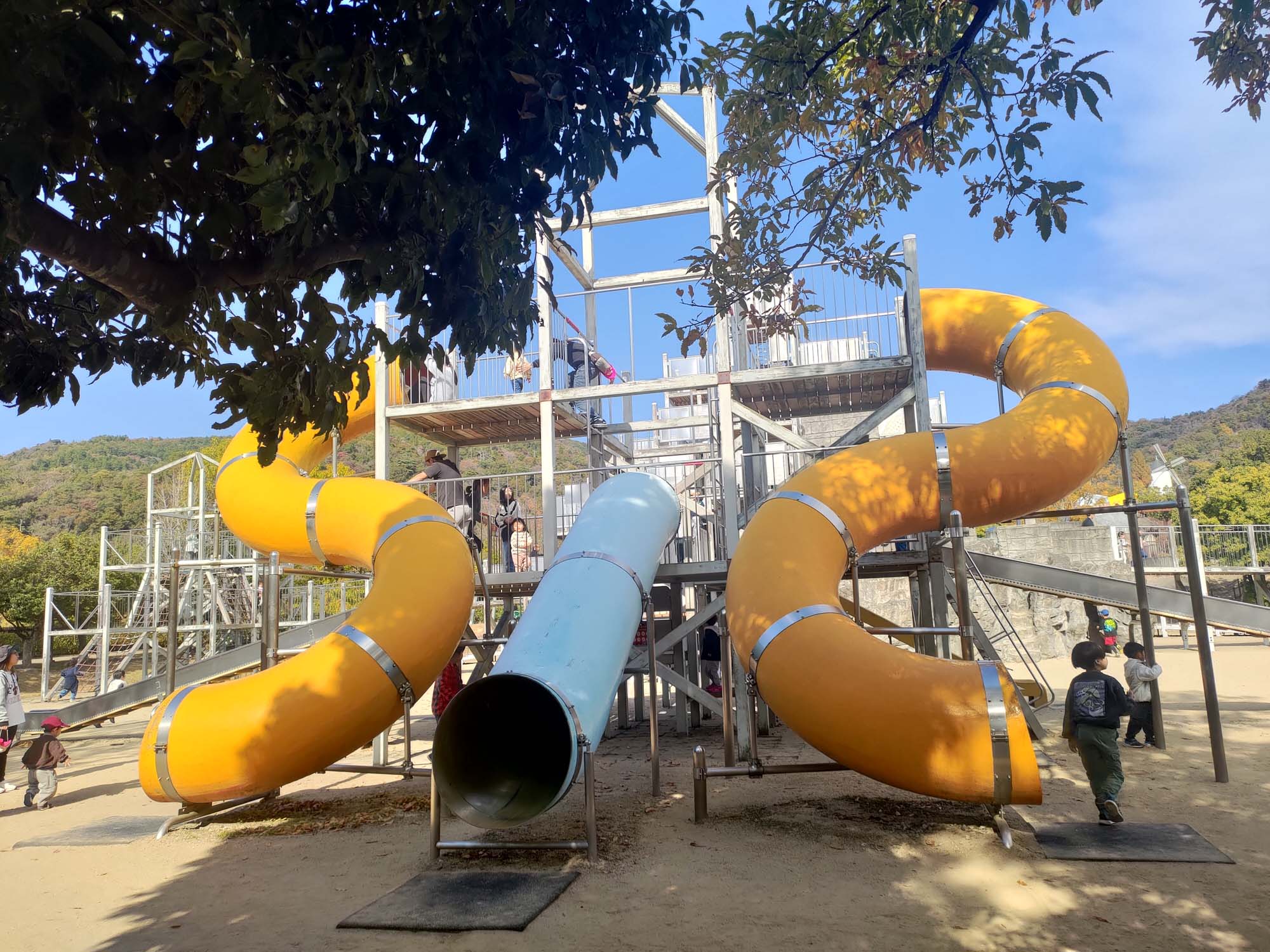 德島景點┃親子明日多夢樂園 全日本最大木育美術館萬顆木蛋浴池 科學水世界巨大益智溜滑梯迷宮 天文科學館 德島自由行 四國親子 - 第23張圖 德島景點┃親子明日多夢樂園 全日本最大木育美術館萬顆木蛋浴池 科學水世界巨大益智溜滑梯迷宮 天文科學館 德島自由行 四國親子