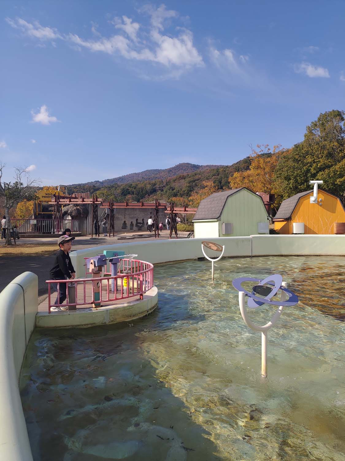 德島景點┃親子明日多夢樂園 全日本最大木育美術館萬顆木蛋浴池 科學水世界巨大益智溜滑梯迷宮 天文科學館 德島自由行 四國親子 - 第22張圖 德島景點┃親子明日多夢樂園 全日本最大木育美術館萬顆木蛋浴池 科學水世界巨大益智溜滑梯迷宮 天文科學館 德島自由行 四國親子