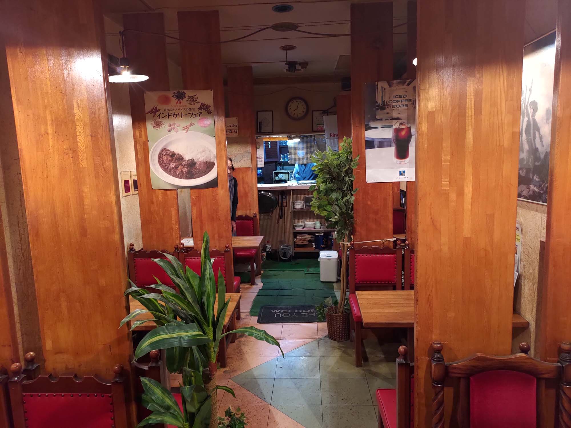 鳥取咖啡店|昭和老鋪チャップリン喫茶店+現代文青ベニ屋 鳥取站走路就到 早餐咖啡巡禮 黑咖哩飯超好吃 鳥取自由行 - 第8張圖 鳥取咖啡店|昭和老鋪チャップリン喫茶店+現代文青ベニ屋 鳥取站走路就到 早餐咖啡巡禮 黑咖哩飯超好吃 鳥取自由行