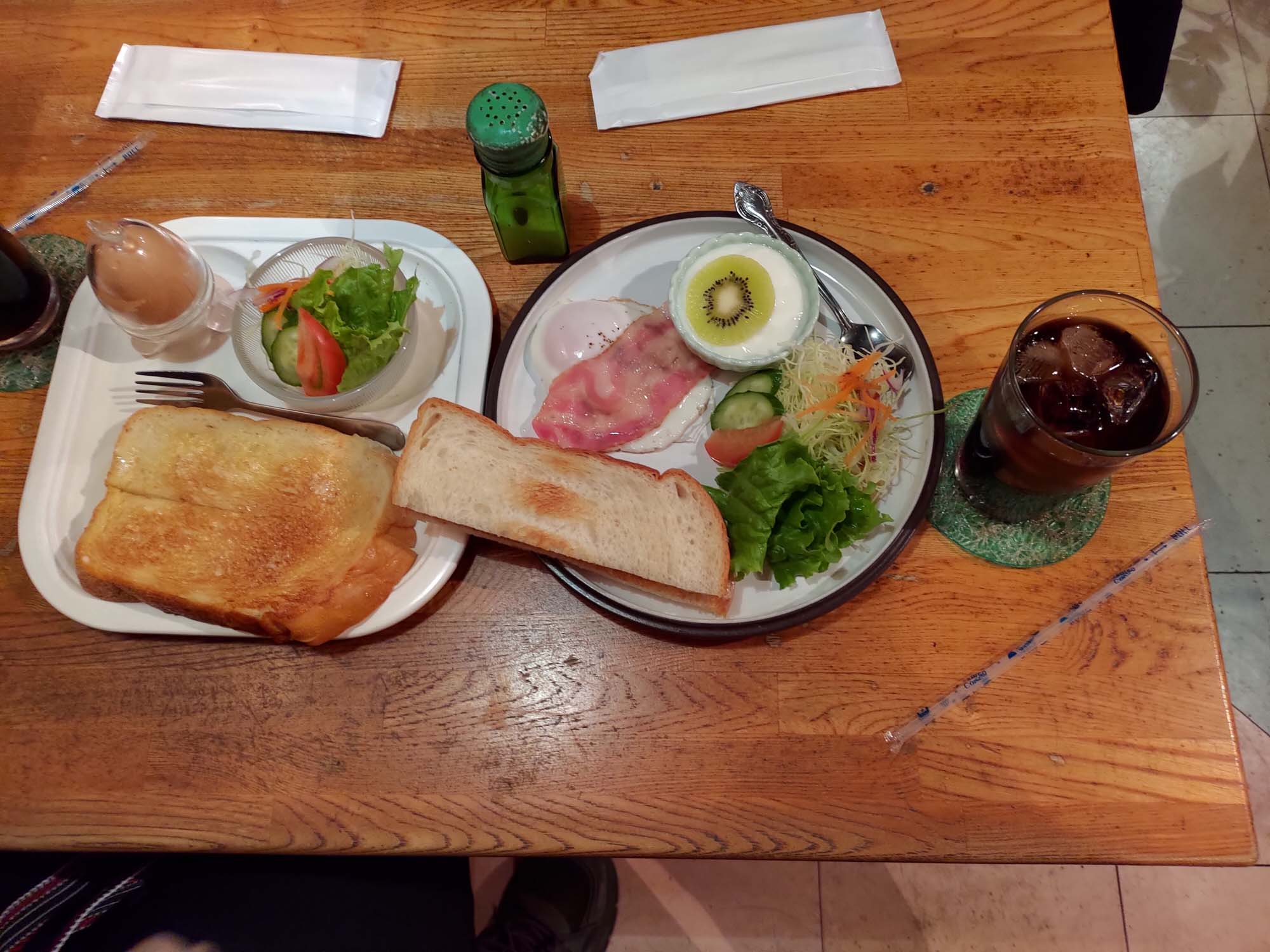 鳥取咖啡店|昭和老鋪チャップリン喫茶店+現代文青ベニ屋 鳥取站走路就到 早餐咖啡巡禮 黑咖哩飯超好吃 鳥取自由行 - 第11張圖 鳥取咖啡店|昭和老鋪チャップリン喫茶店+現代文青ベニ屋 鳥取站走路就到 早餐咖啡巡禮 黑咖哩飯超好吃 鳥取自由行