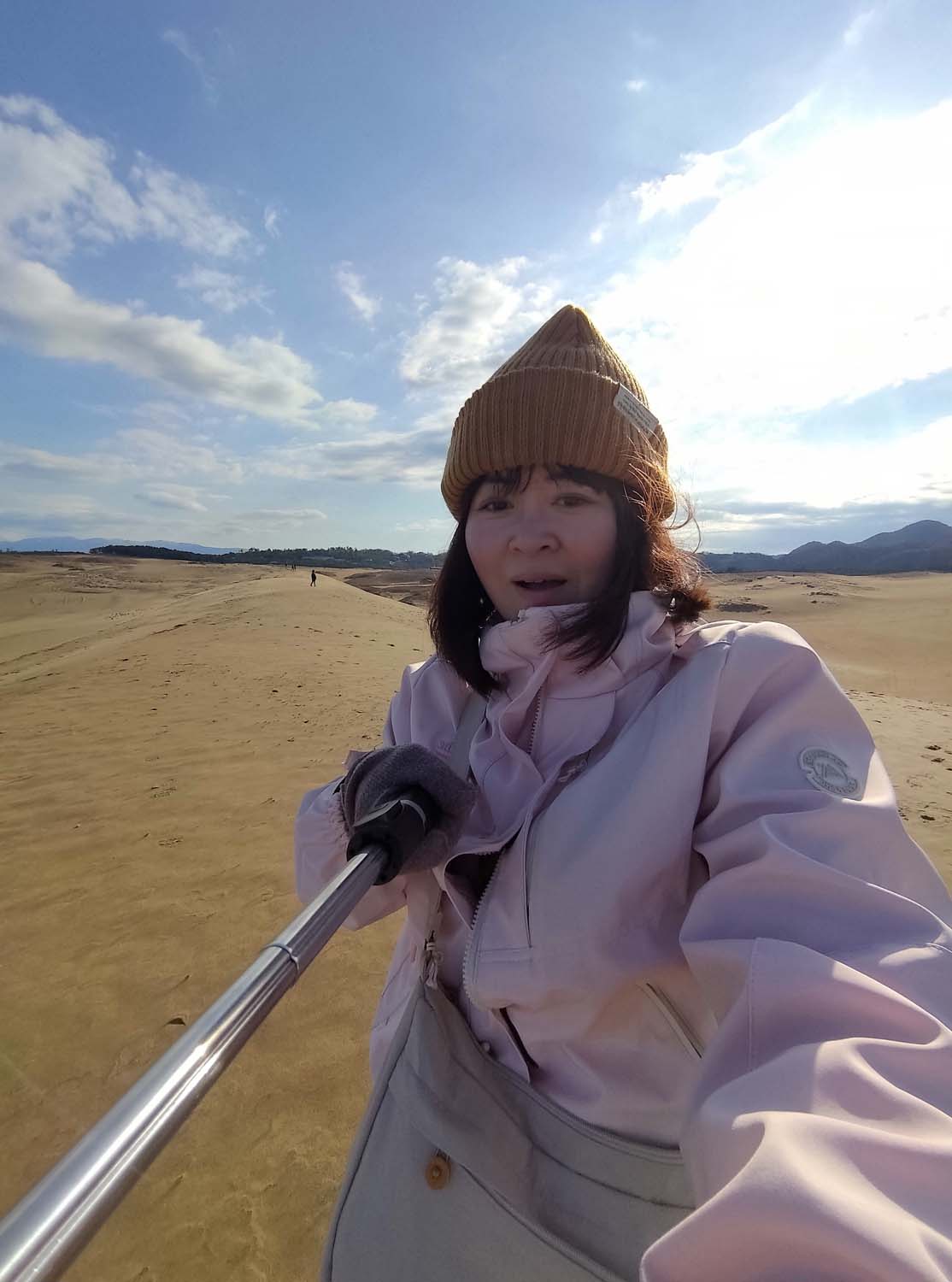 鳥取景點┃套上鞋套走鳥取砂丘 Takahama Cafe高濱咖啡砂丘美術館日本篇 三小時計程車 鳥取市自由行