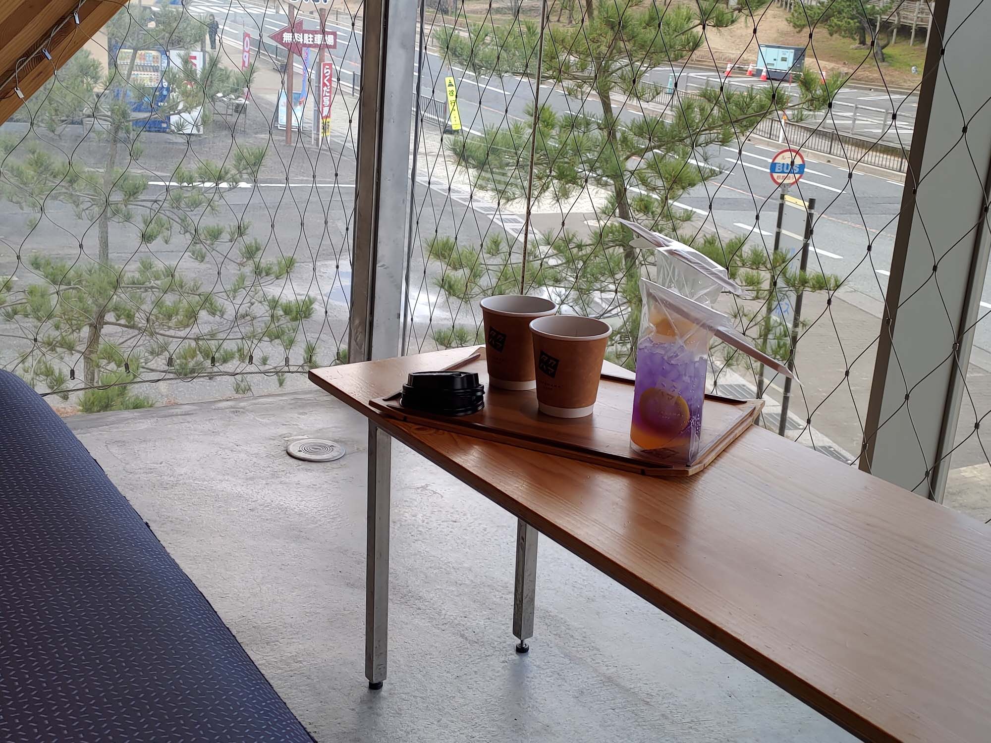 鳥取景點┃套上鞋套走鳥取砂丘 Takahama Cafe高濱咖啡砂丘美術館日本篇 三小時計程車 鳥取市自由行