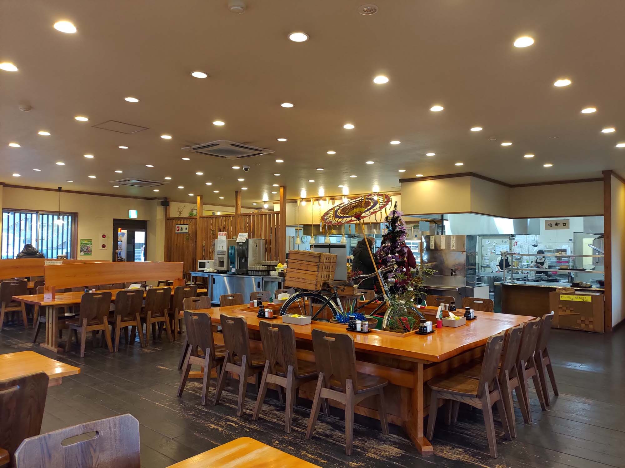 鳥取餐廳|賀露市場吃海鮮逛市場海陽亭套餐 ちよ志 (Chiyoshi)超高CP值烏龍麵多款炸物 在地人吃飯日常鳥取美食 鳥取自由行 - 第43張圖 鳥取餐廳|賀露市場吃海鮮逛市場海陽亭套餐 ちよ志 (Chiyoshi)超高CP值烏龍麵多款炸物 在地人吃飯日常鳥取美食 鳥取自由行