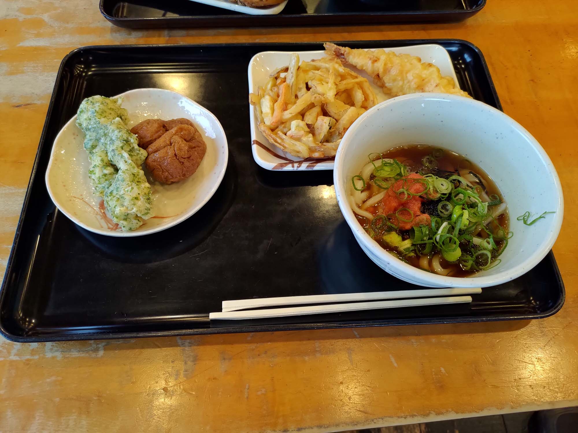 鳥取餐廳|賀露市場吃海鮮逛市場海陽亭套餐 ちよ志 (Chiyoshi)超高CP值烏龍麵多款炸物 在地人吃飯日常鳥取美食 鳥取自由行 - 第46張圖 鳥取餐廳|賀露市場吃海鮮逛市場海陽亭套餐 ちよ志 (Chiyoshi)超高CP值烏龍麵多款炸物 在地人吃飯日常鳥取美食 鳥取自由行