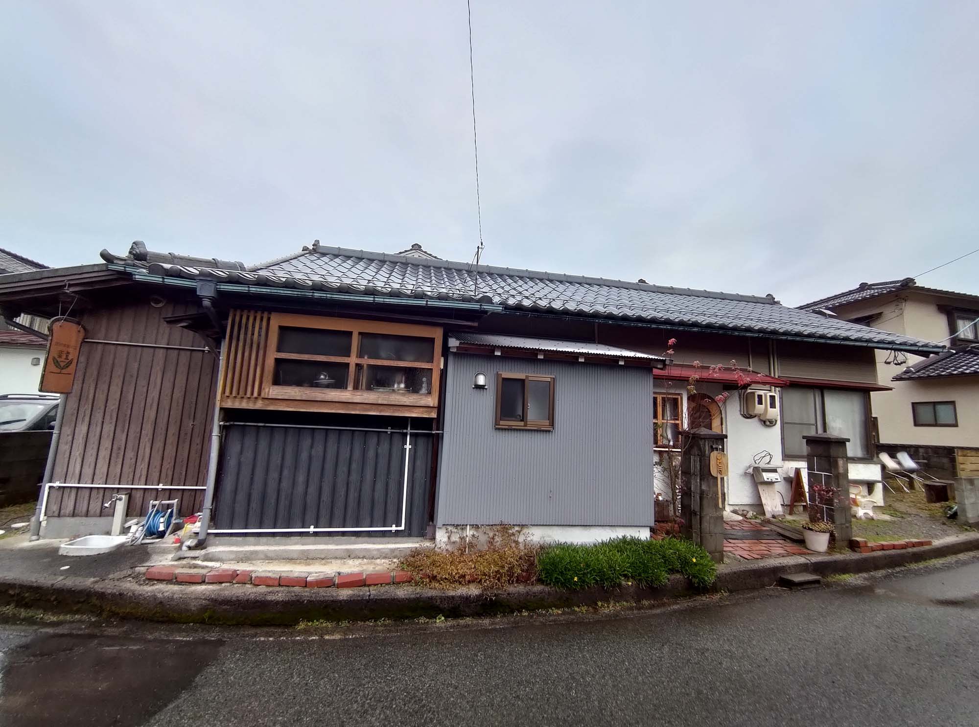 鳥取景點｜吉岡溫泉懷舊散策 千年美肌天然溫泉，古民家草莓聖代、隱藏版手作麵包與職人烘豆咖啡館 鳥取泡湯自由行 小鎮創生