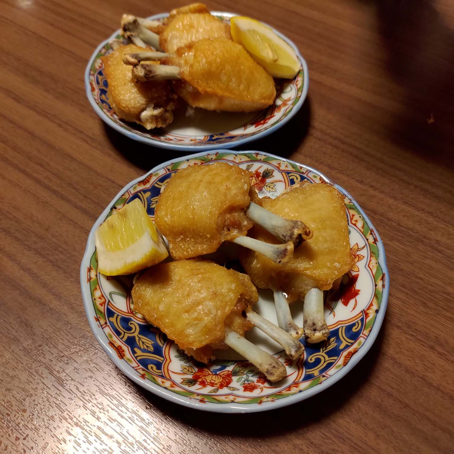 鳥取餐廳｜在地人都推的居酒屋「ぐらっちぇ」咕啦節 日本海直送海鮮 鰻魚壽司 烤雞翅毛豆 蛋捲 樣樣好吃 JR鳥取走6分 鳥取居酒屋