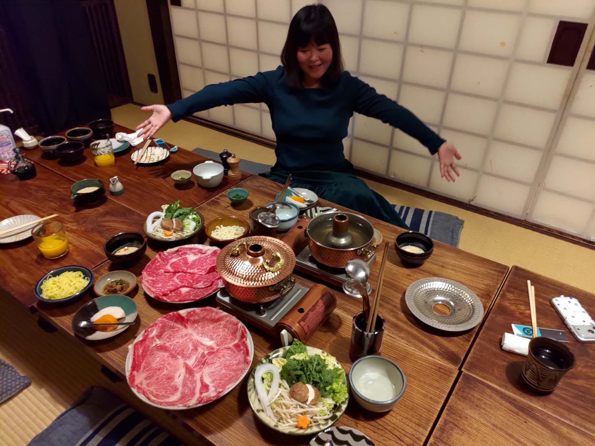 鳥取餐廳|たくみ匠割烹店 民藝美學與和牛涮涮鍋完美邂逅 定食套餐 民藝美術館 たくみ工藝店 たくみ咖啡 鳥取自由行 鳥取站走6分 - 第10張圖 鳥取餐廳|たくみ匠割烹店 民藝美學與和牛涮涮鍋完美邂逅 定食套餐 民藝美術館 たくみ工藝店 たくみ咖啡 鳥取自由行 鳥取站走6分