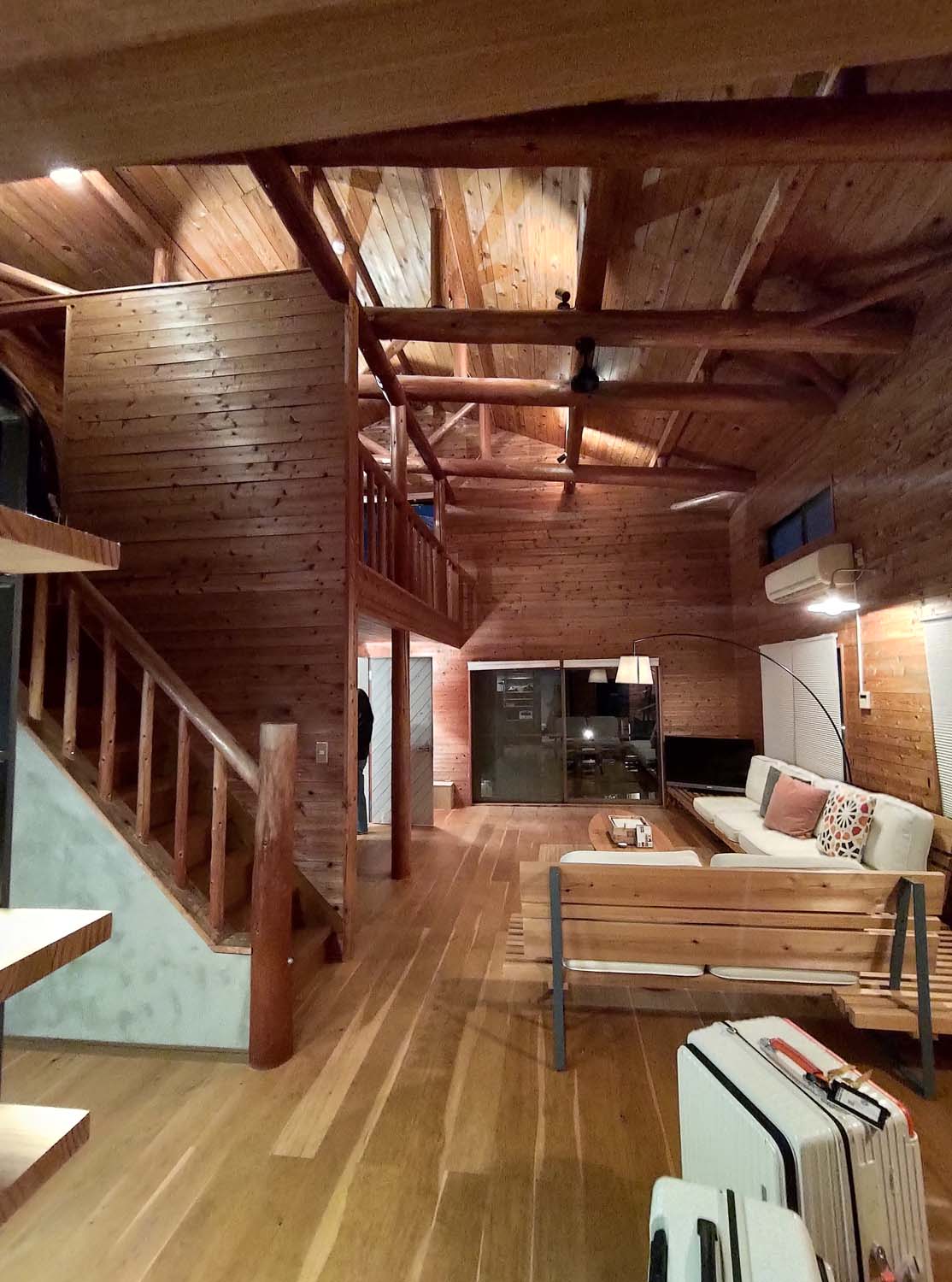 德島住宿┃阿南Cottage Coliberty 獨棟小木屋 四國最早迎接日出「淡島海岸」溶岩燒華山吃阿波牛牛排 南部太平洋看海 德島自駕 親子友善 - 第17張圖 德島住宿┃阿南Cottage Coliberty 獨棟小木屋 四國最早迎接日出「淡島海岸」溶岩燒華山吃阿波牛牛排 南部太平洋看海 德島自駕 親子友善