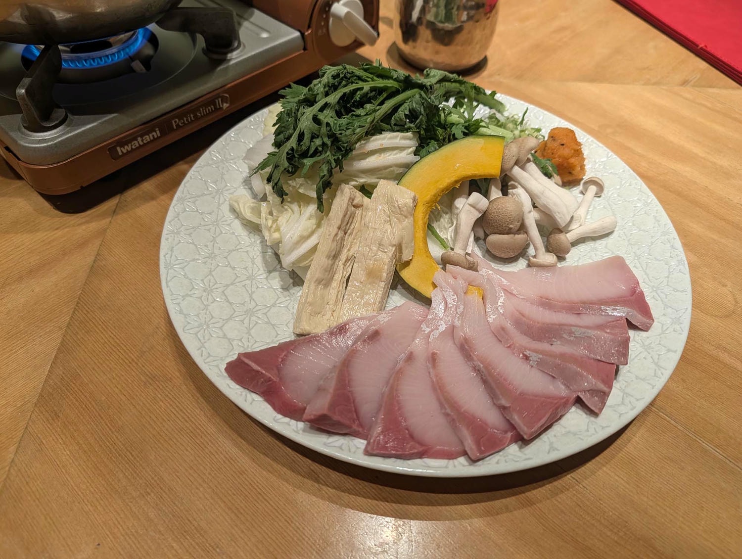 工作日常記錄┃EN和食吃鰤魚涮涮鍋抽JR九州周遊券 與客戶吃飯的日常 日本人都愛吃擔仔麵