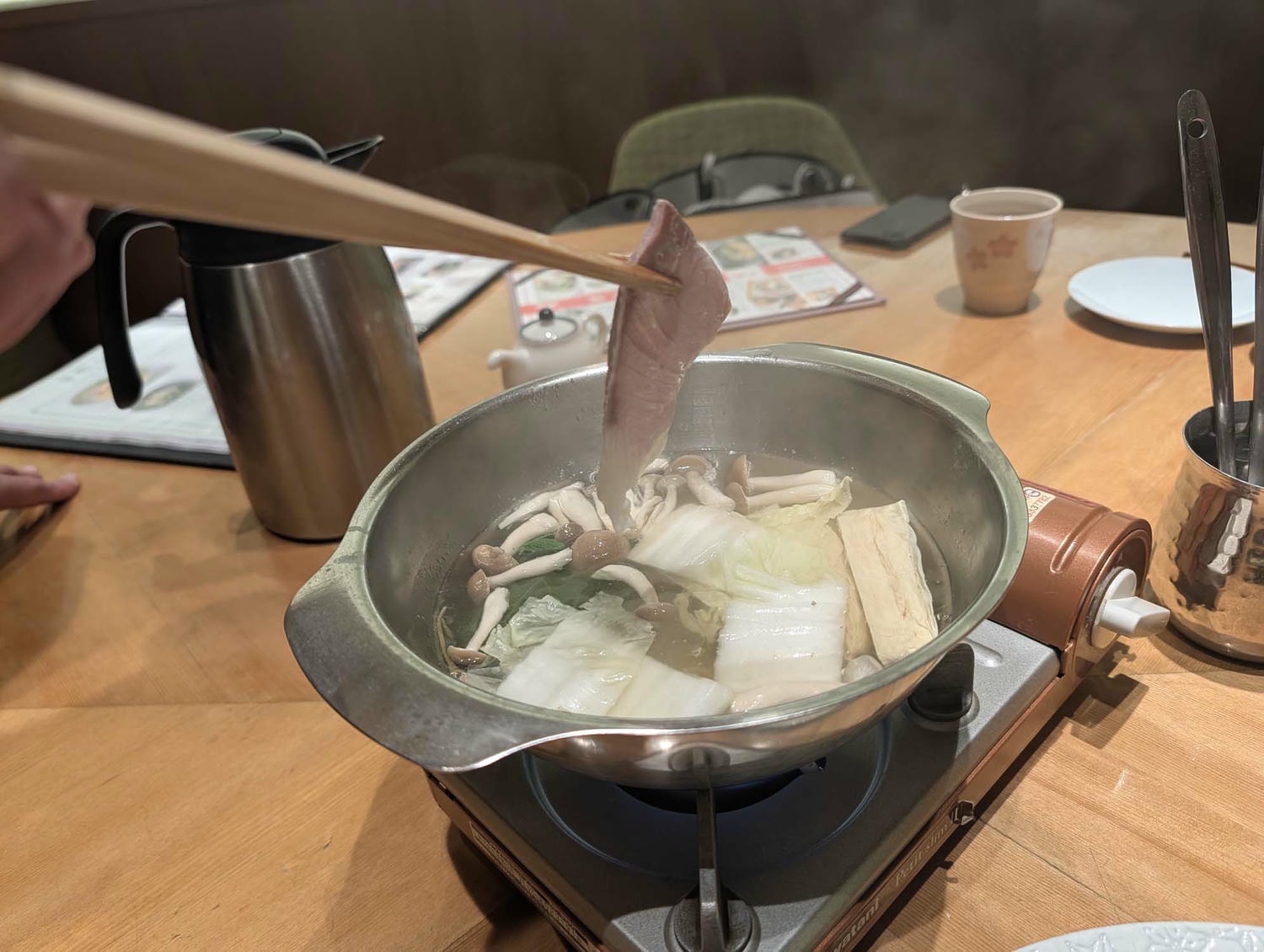工作日常記錄┃EN和食吃鰤魚涮涮鍋抽JR九州周遊券 與客戶吃飯的日常 日本人都愛吃擔仔麵