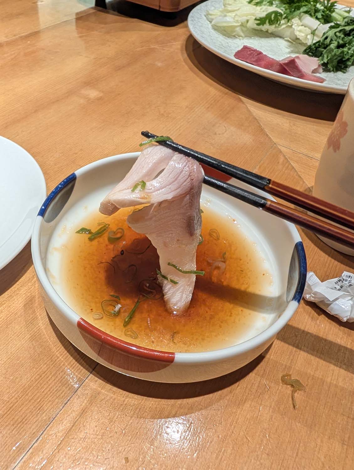 工作日常記錄┃EN和食吃鰤魚涮涮鍋抽JR九州周遊券 與客戶吃飯的日常 日本人都愛吃擔仔麵