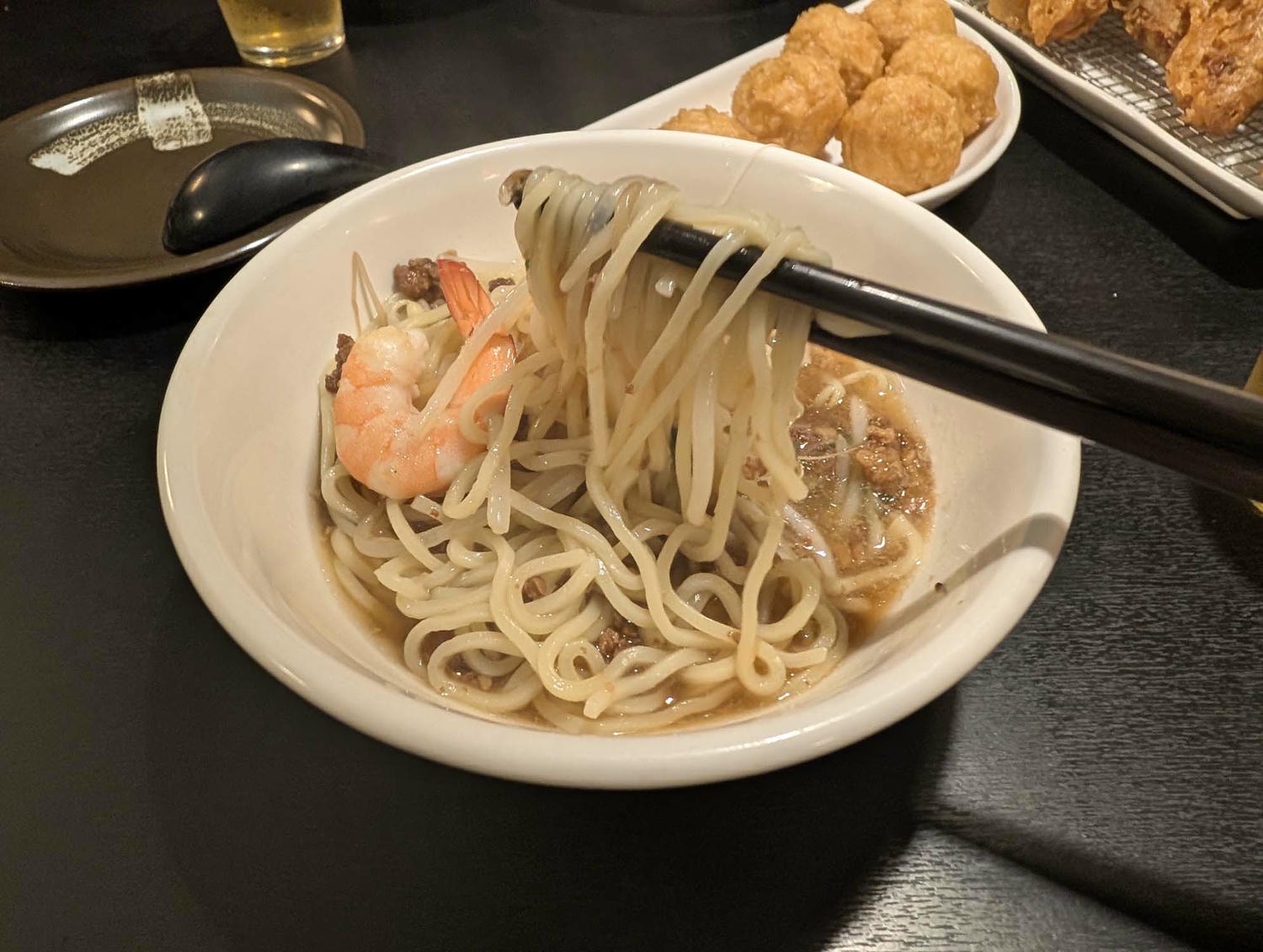 工作日常記錄┃EN和食吃鰤魚涮涮鍋抽JR九州周遊券 與客戶吃飯的日常 日本人都愛吃擔仔麵