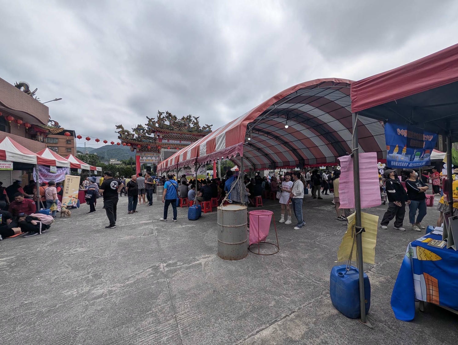 新北瑞芳桐花祭┃超值得!四腳亭砲台健行賞桐花雪 DIY搗麻糬 熱鬧園遊會遇見可愛發桐醬 - 第59張圖 新北瑞芳桐花祭┃超值得!四腳亭砲台健行賞桐花雪 DIY搗麻糬 熱鬧園遊會遇見可愛發桐醬