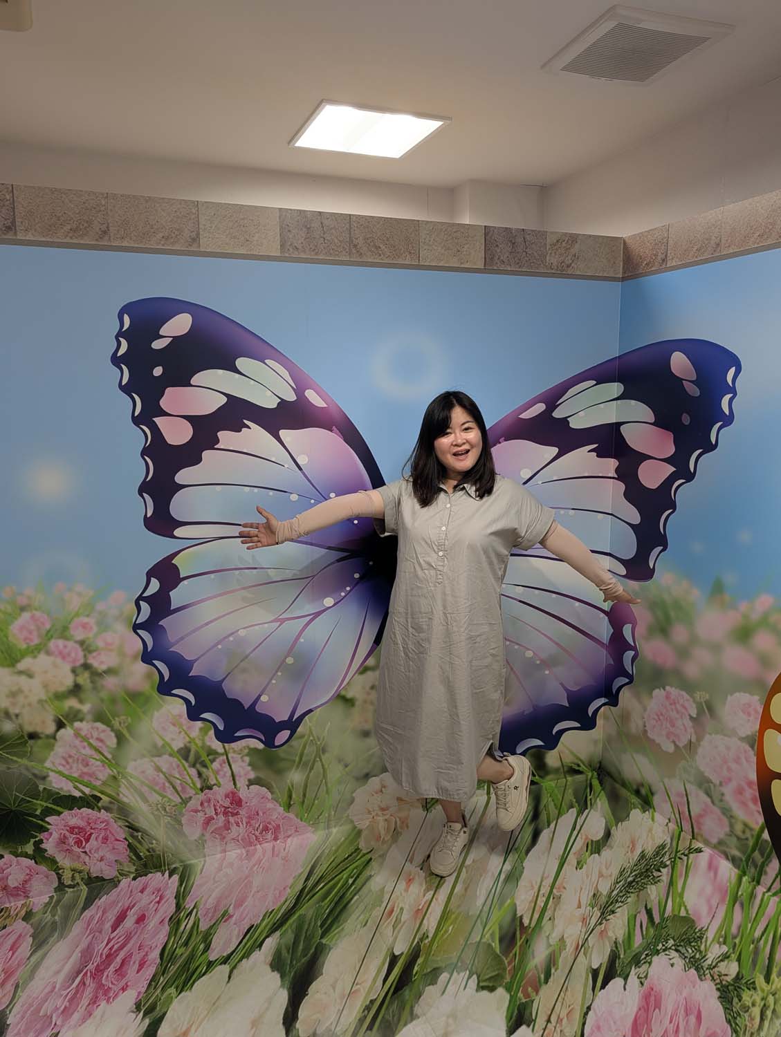 三重志摩┃久違重訪志摩西班牙村 樂園創新主題 滿滿異國風情 白色小村拍照可愛 異國巡禮超推薦 三重自駕