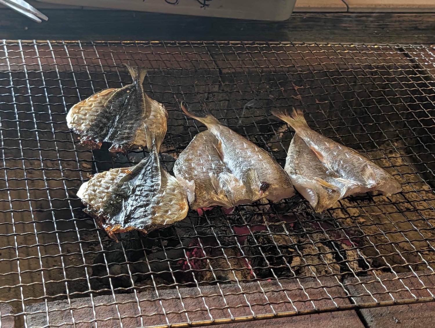 三重志摩┃心靈食旅 海女小屋體驗設施 里海庵(さとうみ庵) 海捕文化與現烤海鮮好吃 變身海女體驗 三重自駕三重必吃 - 第16張圖 三重志摩┃心靈食旅 海女小屋體驗設施 里海庵(さとうみ庵) 海捕文化與現烤海鮮好吃 變身海女體驗 三重自駕三重必吃
