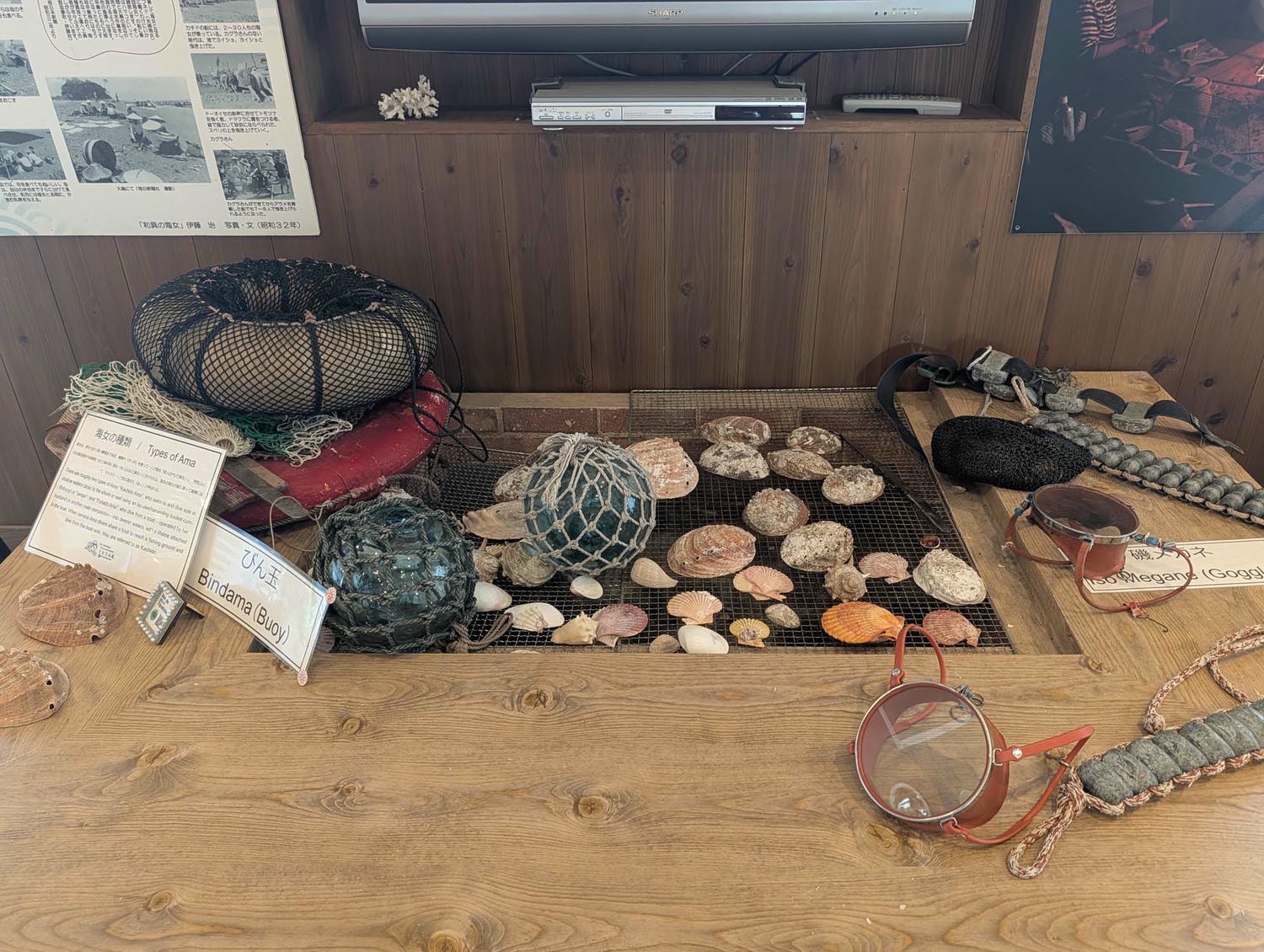 三重志摩┃心靈食旅 海女小屋體驗設施 里海庵(さとうみ庵) 海捕文化與現烤海鮮好吃 變身海女體驗 三重自駕三重必吃 - 第8張圖 三重志摩┃心靈食旅 海女小屋體驗設施 里海庵(さとうみ庵) 海捕文化與現烤海鮮好吃 變身海女體驗 三重自駕三重必吃