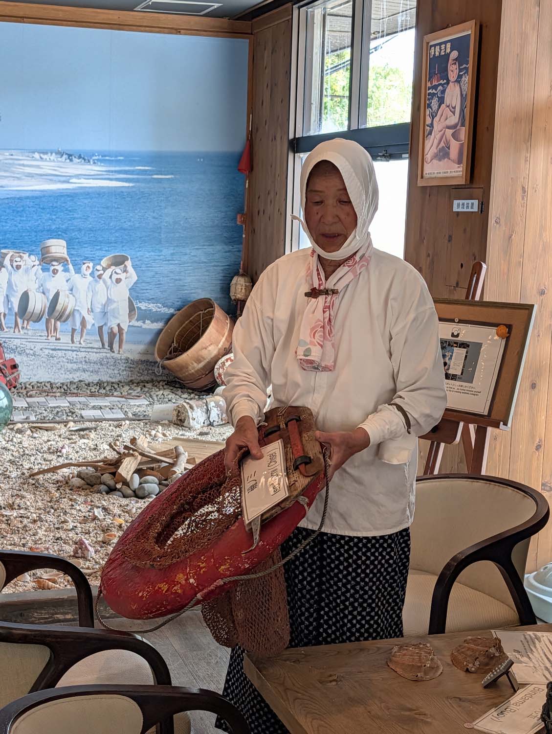 三重志摩┃心靈食旅 海女小屋體驗設施 里海庵(さとうみ庵) 海捕文化與現烤海鮮好吃 變身海女體驗 三重自駕三重必吃 - 第10張圖 三重志摩┃心靈食旅 海女小屋體驗設施 里海庵(さとうみ庵) 海捕文化與現烤海鮮好吃 變身海女體驗 三重自駕三重必吃